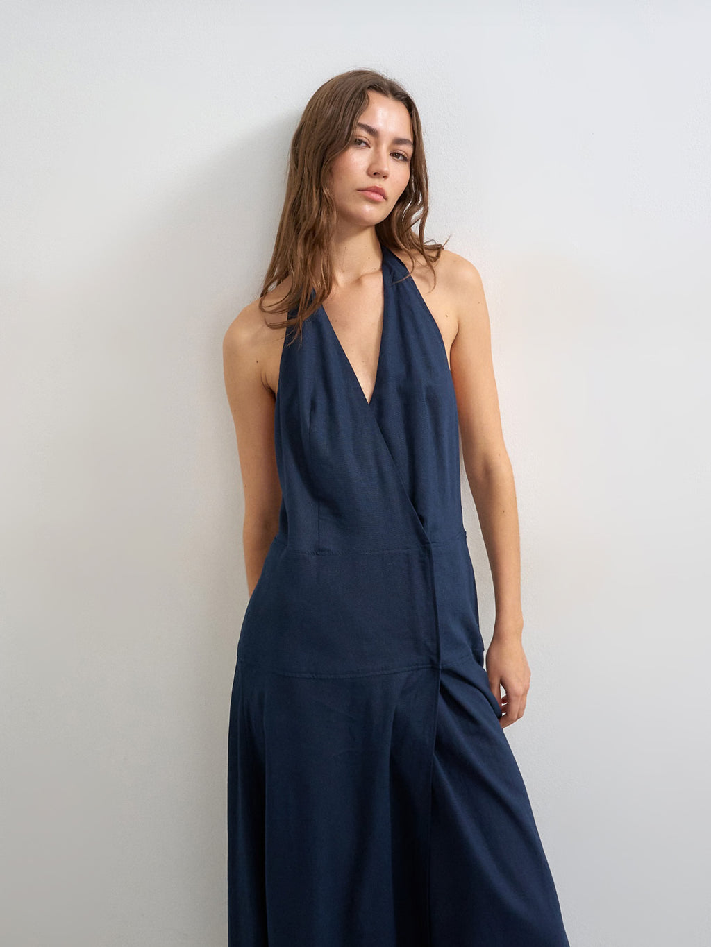 PREMIUM LINEN RICH HALTER NECK WRAP MAXI DRESS