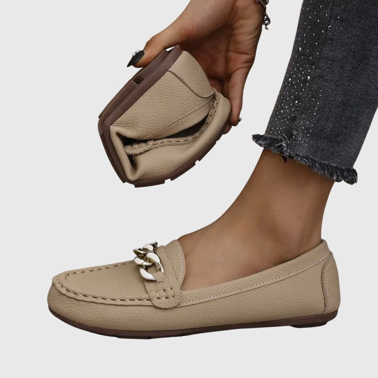 Chique Flat Loafers with Gold Chain Detail and Square Toe