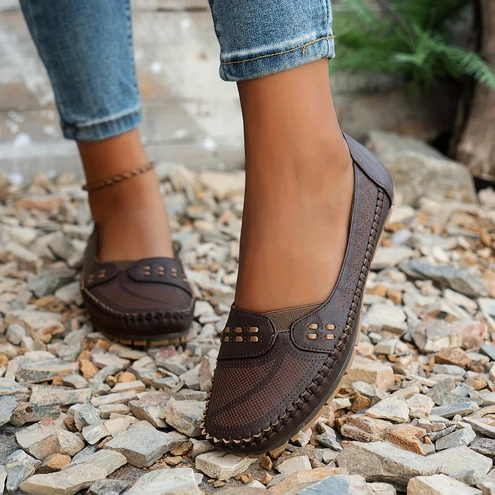 Comfortable Slip On Loafer Flats with Cutout Detail