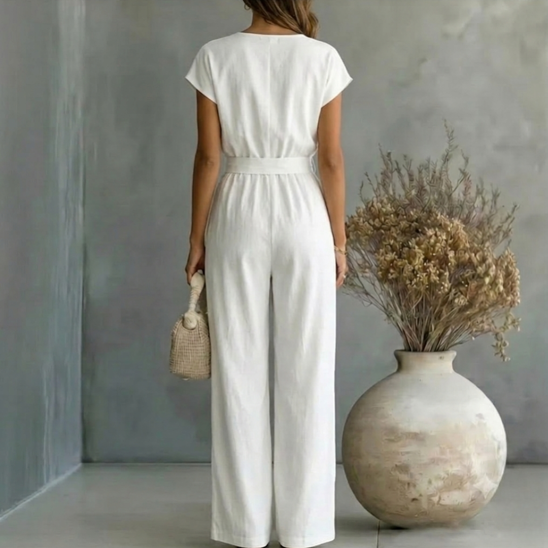 Elegant Wide Leg Jumpsuit with V-Neckline and Tie Waist Belt