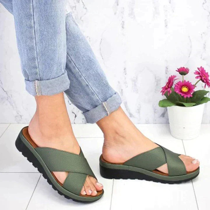 Elegant Platform Sandals with Cross Strap and Wedge Sole