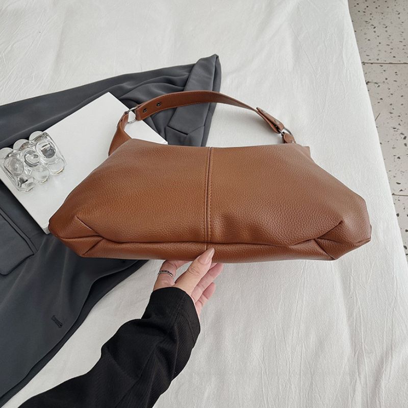 Oversized Leather Hobo Shoulder Bag in Soft Crescent Shape