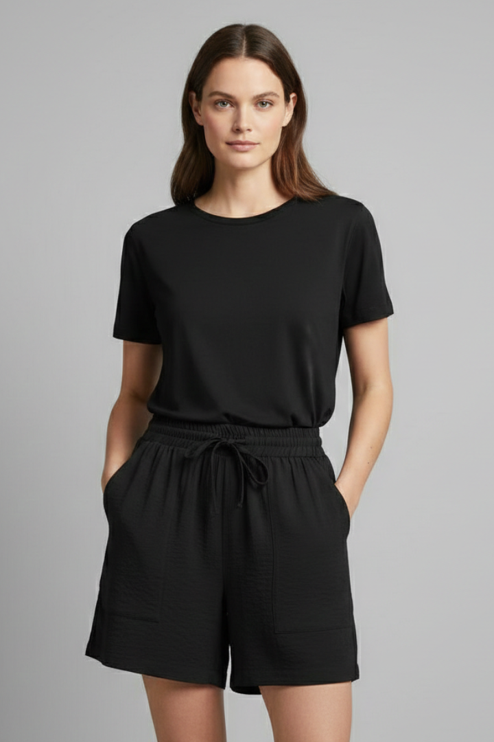 Relaxed High Waist Shorts with Drawstring and Patch Pockets