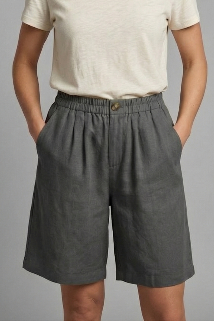 Relaxed Linen Shorts with Elasticated Waist and Side Pockets