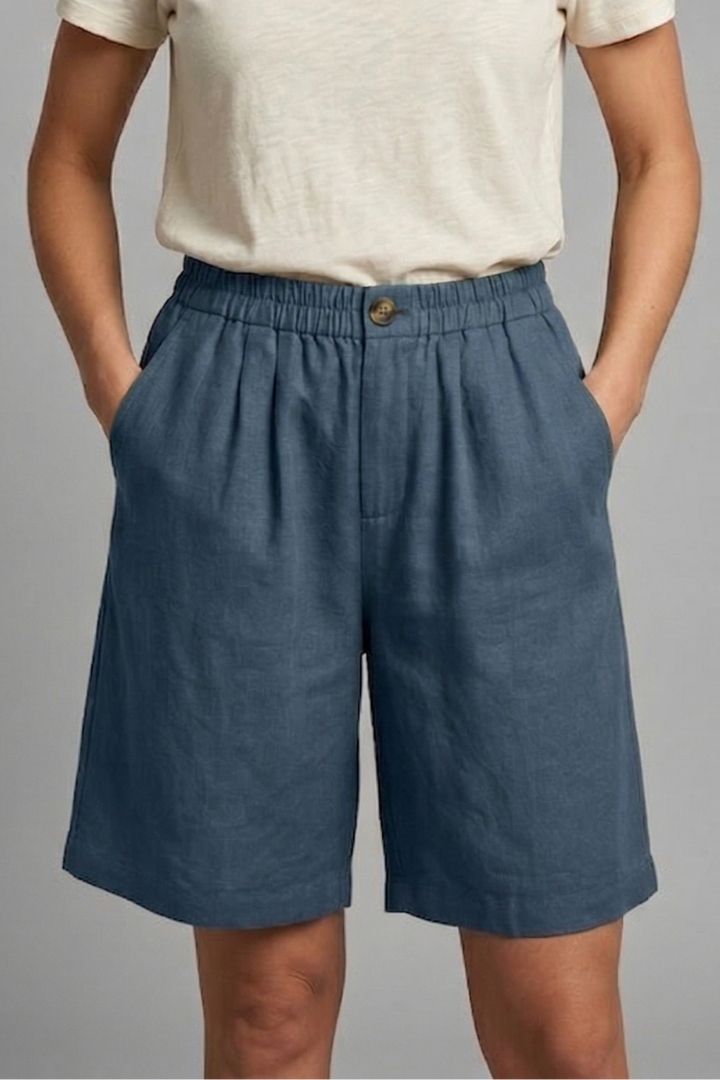 Relaxed Linen Shorts with Elasticated Waist and Side Pockets