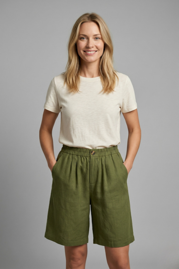 Relaxed Linen Shorts with Elasticated Waist and Side Pockets