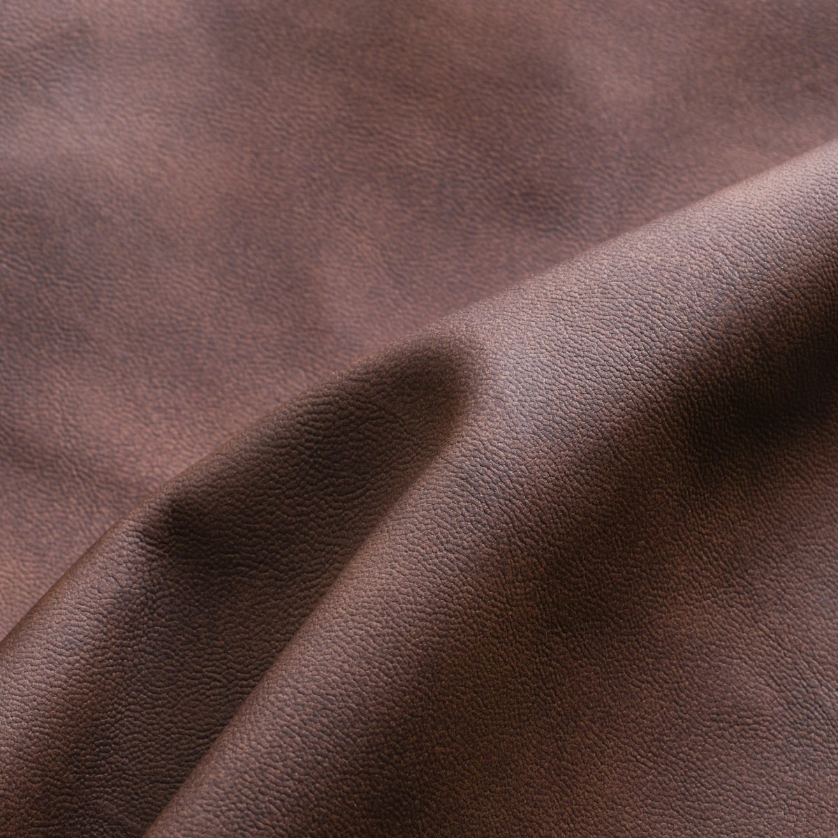 Men's Collared Fitted Leather Jacket