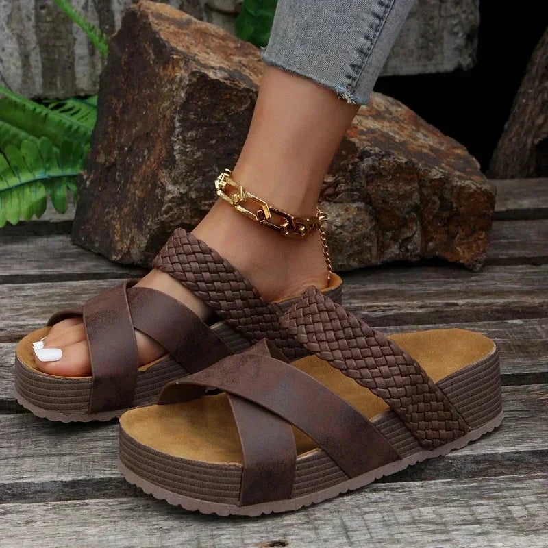 Comfortable Platform Sandals with Woven Cross Strap and Chunky Sole