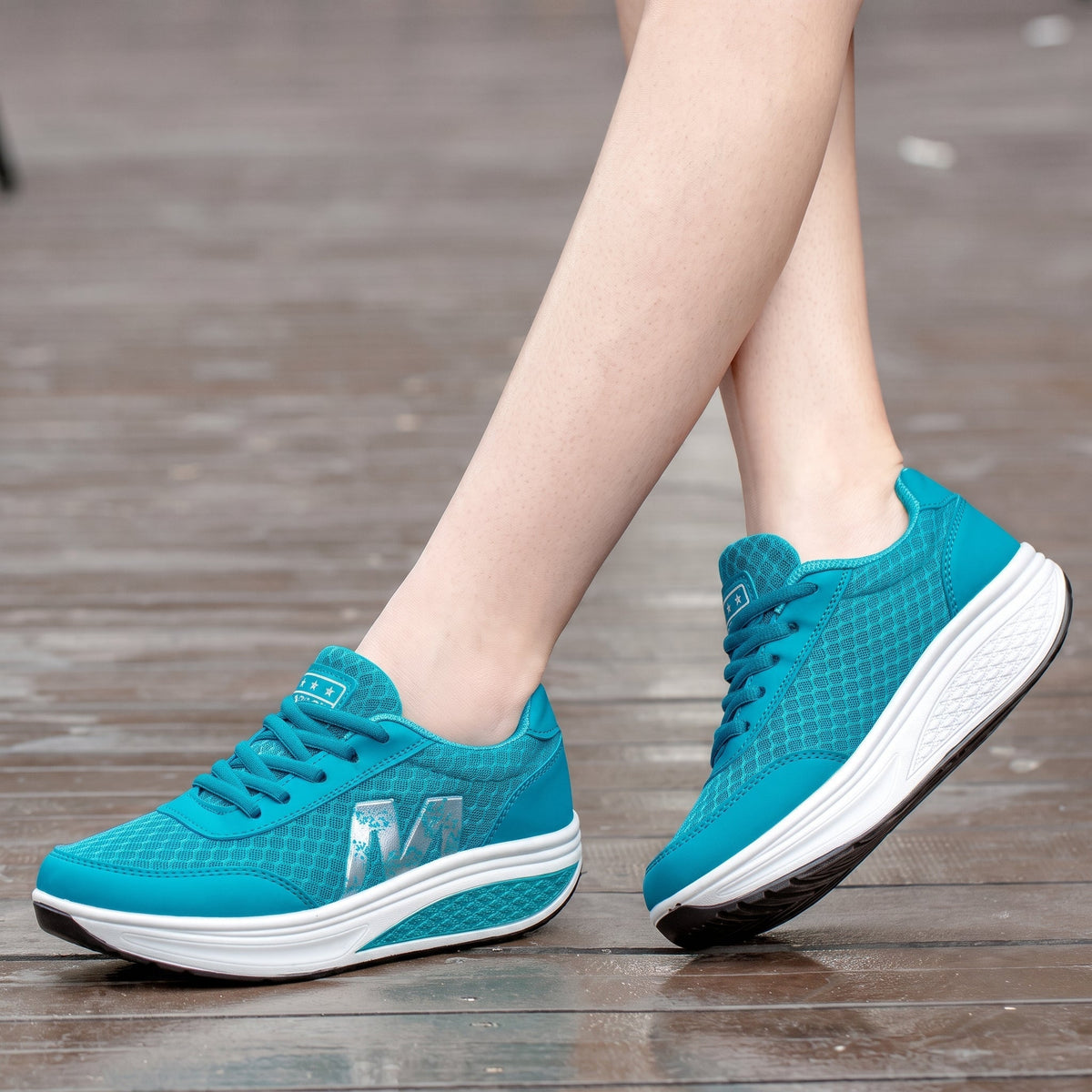 Women's Lace-Up Orthopaedic Platform Trainers