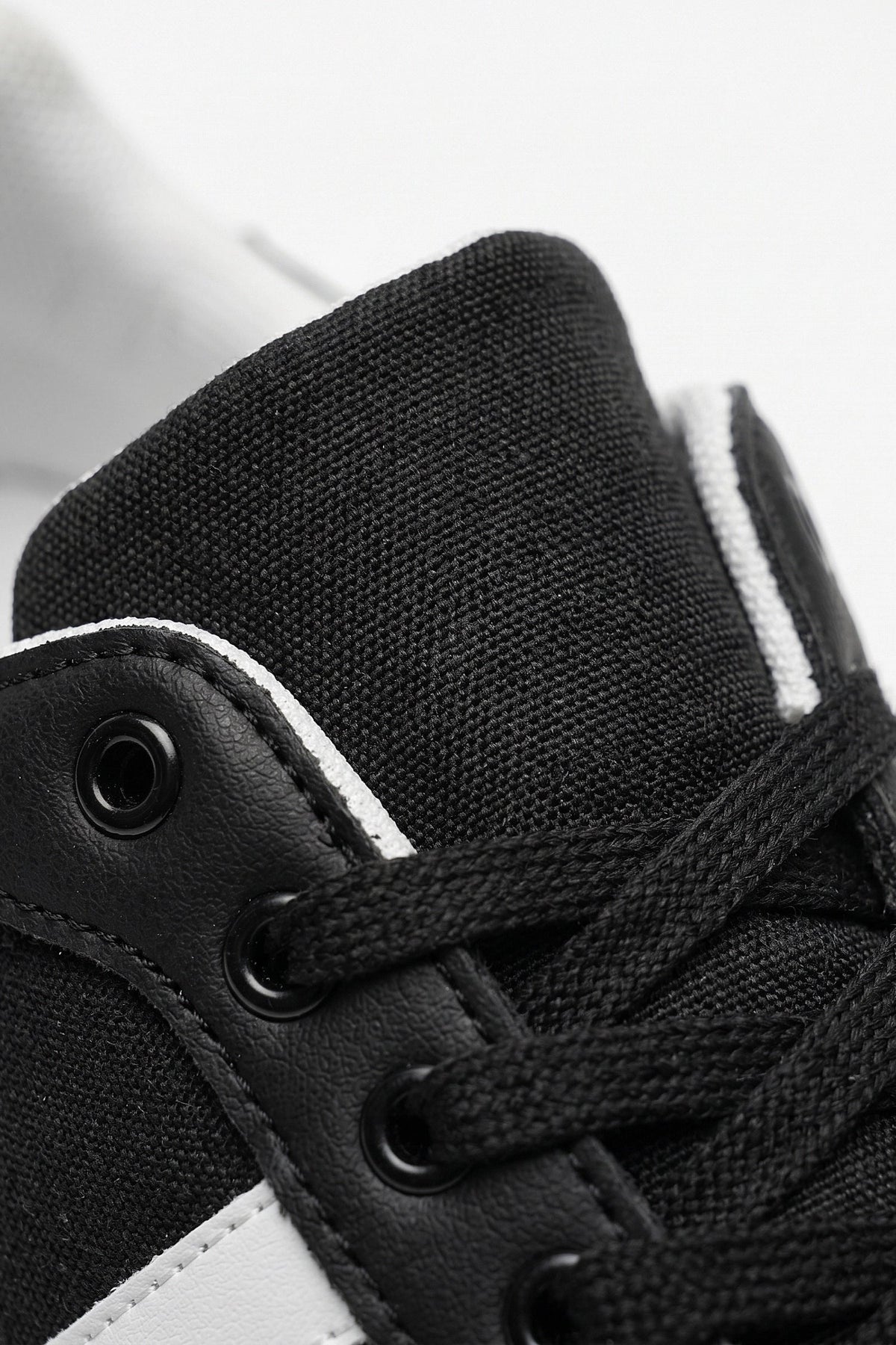 Women's Lace-Up Sole Trainers