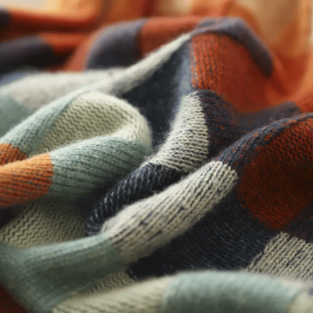 Women's Relaxed Checked Cashmere Roll Neck Jumper
