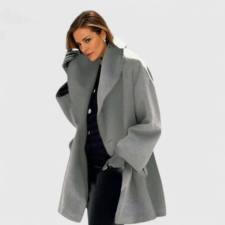 Women's Relaxed Collared Wool Coat