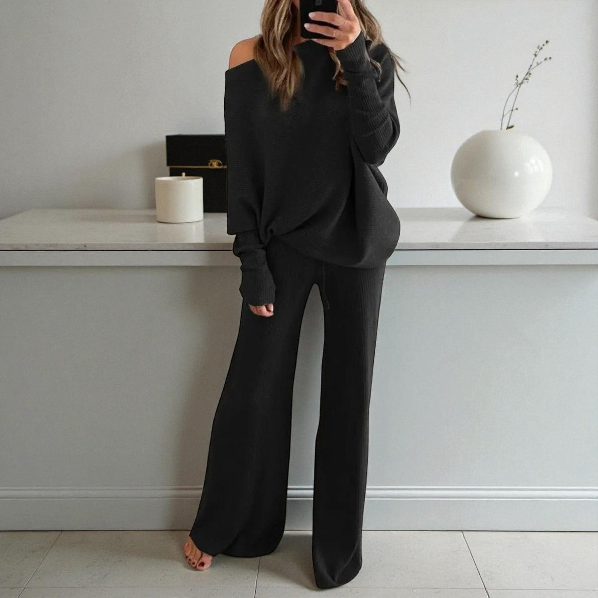 Women's Relaxed Long Sleeve Knit Lounge Set