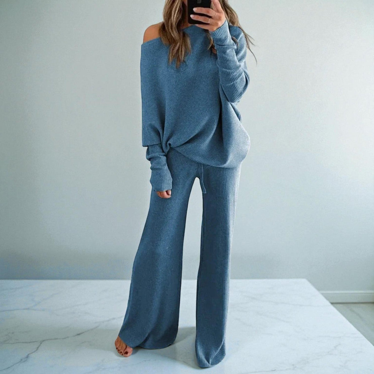 Women's Relaxed Long Sleeve Knit Lounge Set