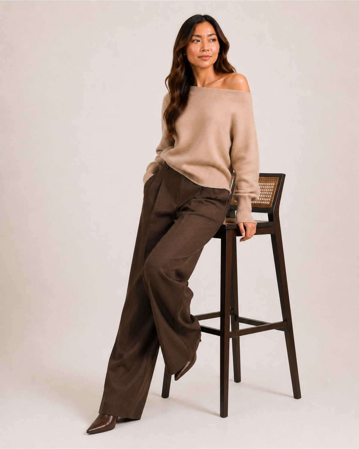 Women's Relaxed Off The Shoulder Jumper