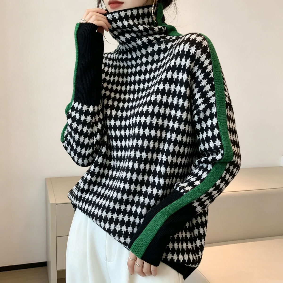 Women's Relaxed Womens Pullover