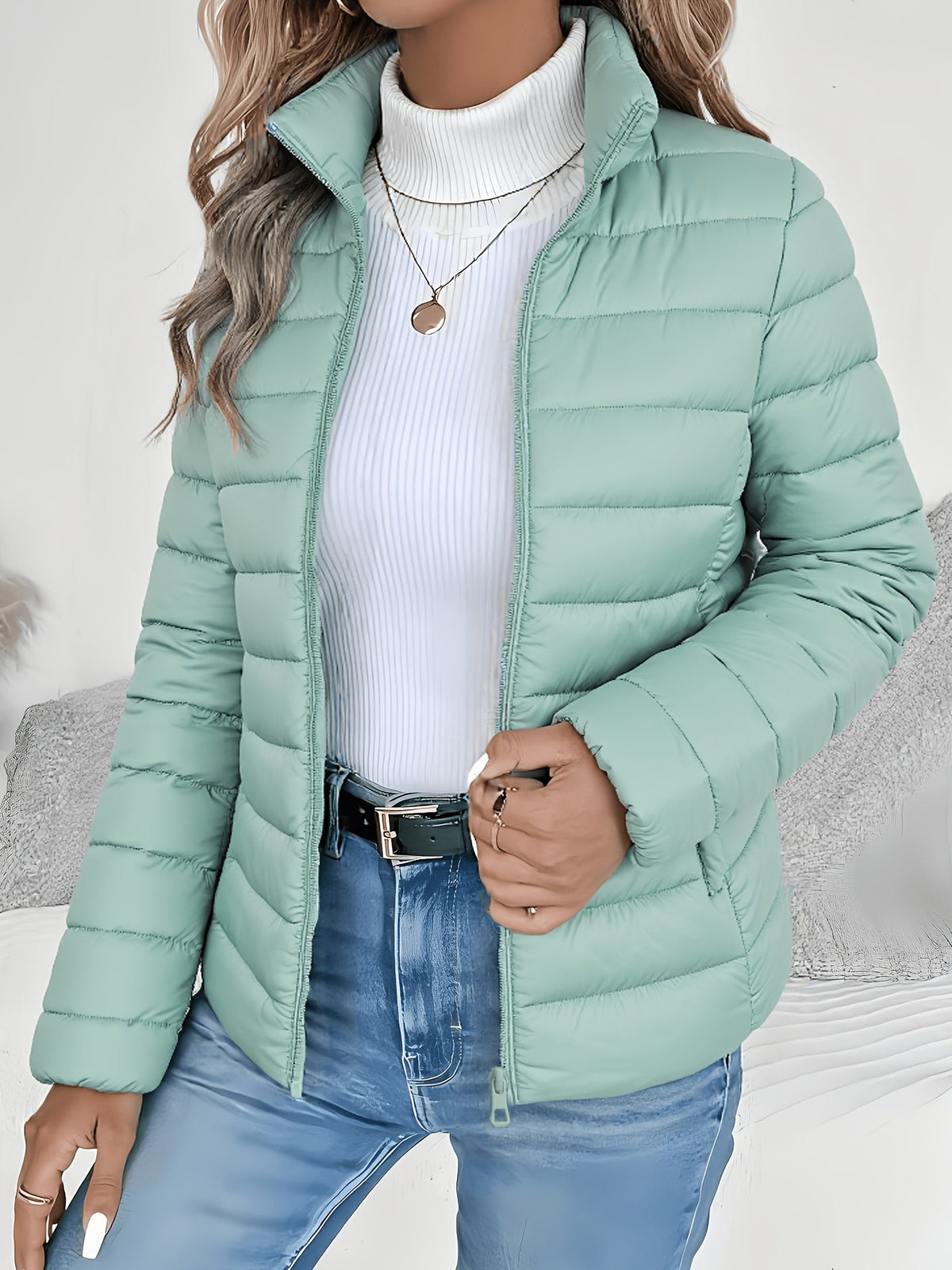 Women's Slim Collared Quilted Puffer Jacket
