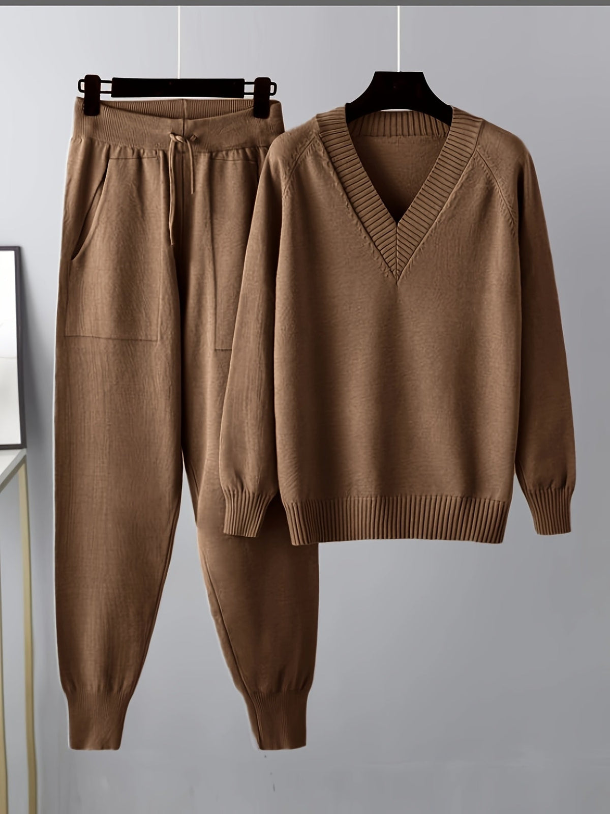 Women's V Neck Fine Knit Jumper and Jogger Set