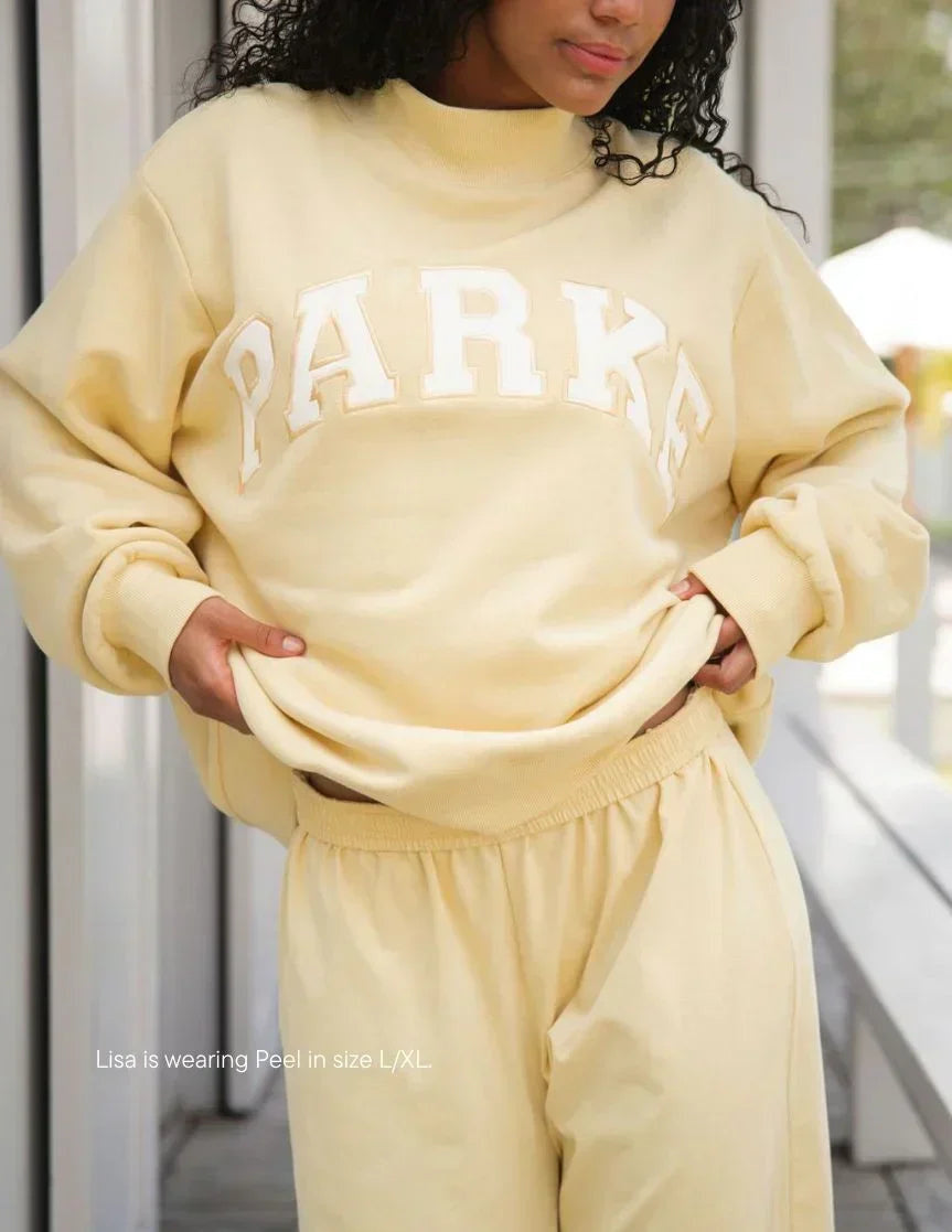 Women's Varsity Graphic Oversized Hoodie
