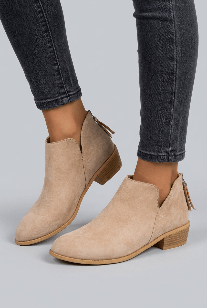 Women's Zip-Up Block Heel Pointed Toe Ankle Boots