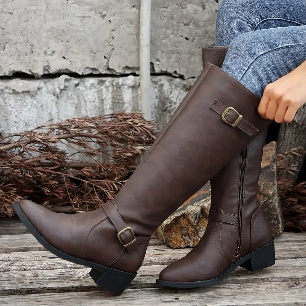 Women's Zip-Up Leather Riding Boots