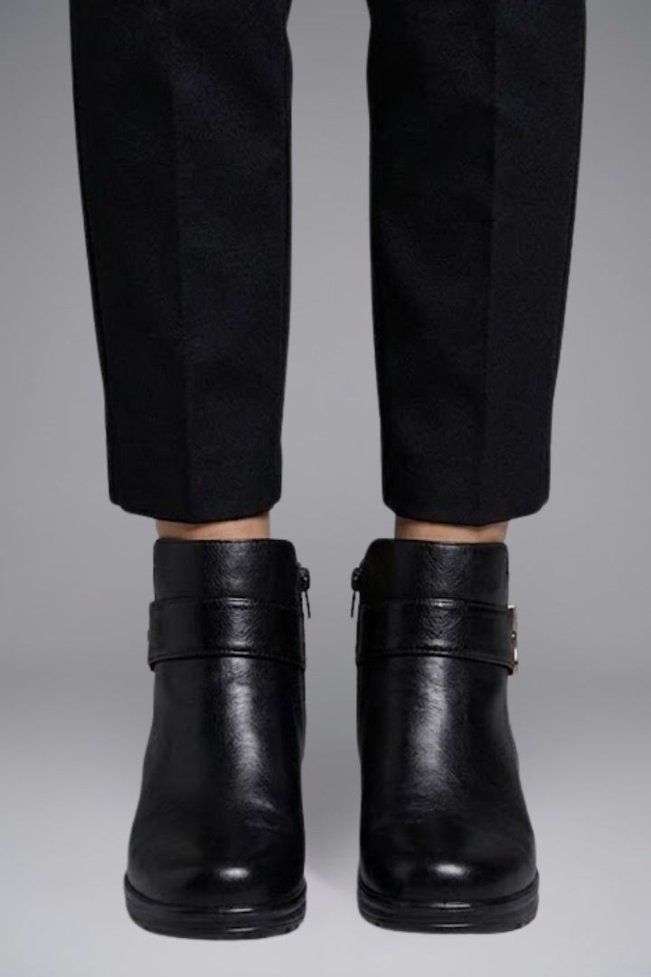 Women's Zip-Up Leather Wide Ankle Boots