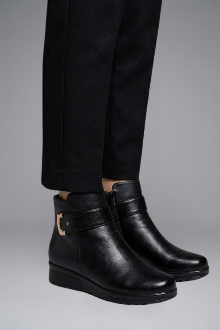 Women's Zip-Up Leather Wide Ankle Boots
