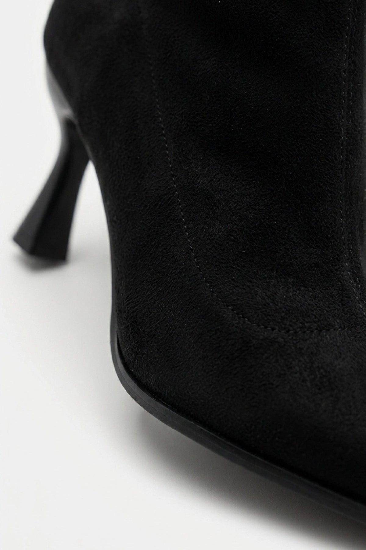 Women's Zip-Up Suede Ankle Boots